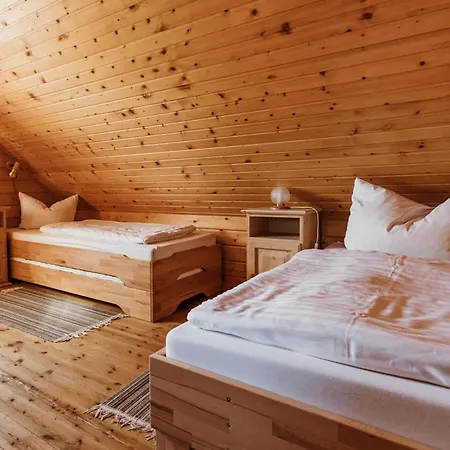 Сasa de vacaciones Holzferienhaeuser Im Naturerlebnisdorf Blauvogel *