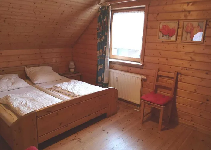 Holzferienhaeuser Im Naturerlebnisdorf Blauvogel 別荘