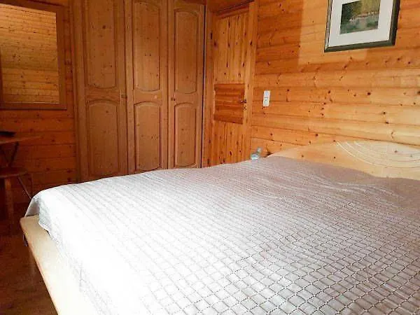 Holzferienhaeuser Im Naturerlebnisdorf Blauvogel ハッセルフェルデ