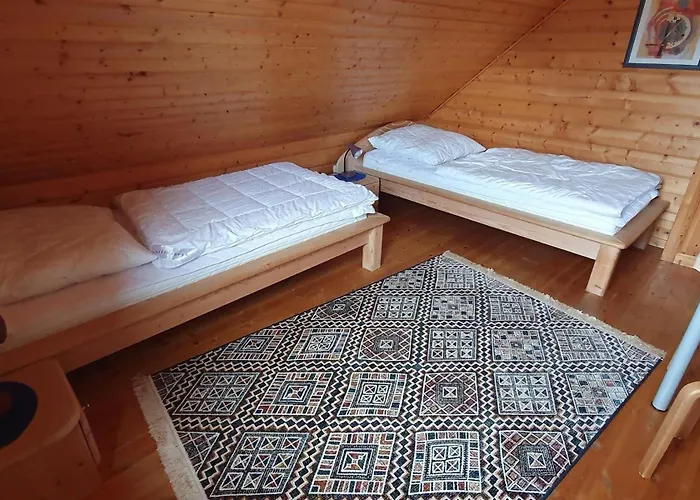 Holzferienhaeuser Im Naturerlebnisdorf Blauvogel ハッセルフェルデ