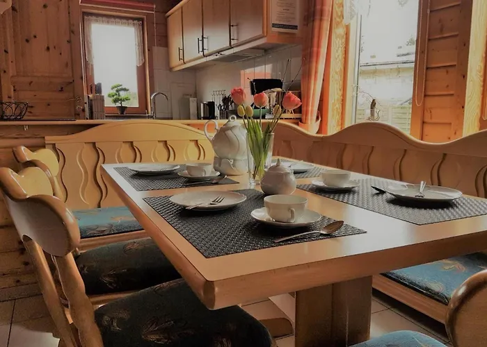 Holzferienhaeuser Im Naturerlebnisdorf Blauvogel * ハッセルフェルデ