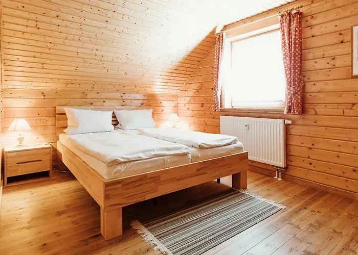 Holzferienhaeuser Im Naturerlebnisdorf Blauvogel * ハッセルフェルデ