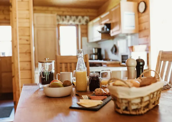 Holzferienhaeuser Im Naturerlebnisdorf Blauvogel ハッセルフェルデ