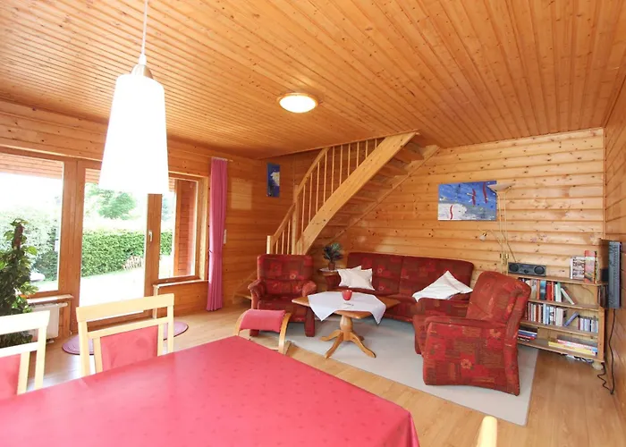 Holzferienhaeuser Im Naturerlebnisdorf Blauvogel * ハッセルフェルデ